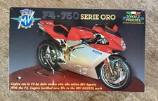 Protar MV AUGUSTA F4 750 Serie Oro Model Kit 1:9 Moto Made In Italy