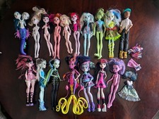 X17 Monster High Doll Bundle