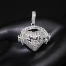 Ciondolo uomo 2,30 ct tondo