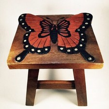 POGGIAPIEDI IN LEGNO CODA DI