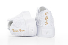 Sneakers da sposa in pizzo