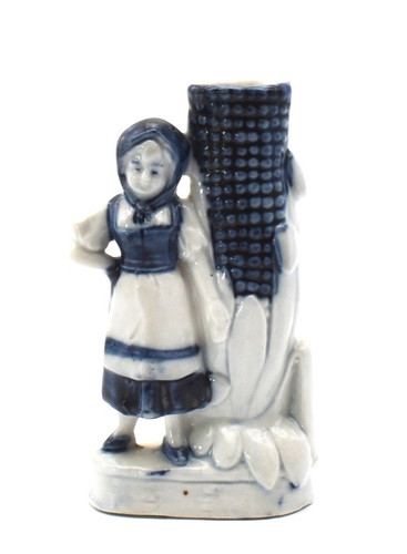 Figurina porcellana donna - in,