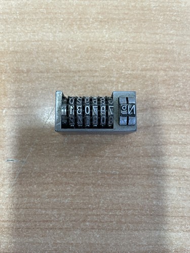 Numeratore bimatic cifre - numeratore, bimatic.