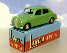 SUPERBA HACHETTE DIECAST