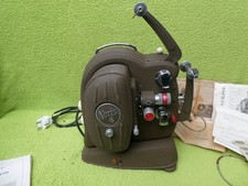 Vecchio proiettore film noris - vecchio,