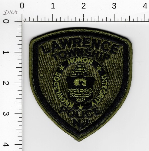 Lawrence - tenue),