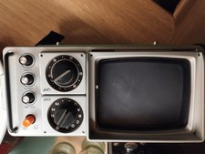 Televisore vintage portatile