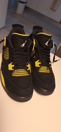 Air jordan thunder yellow - air,