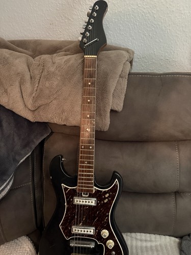 Rara chitarra elettrica