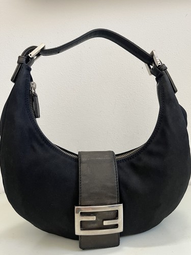 Fendi croissant era - fendi, n'era