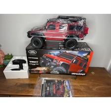 Traxxas TRX4 Land Rover Defender Scala e Trail Crawler Rosso RC Auto Scatola Aperta