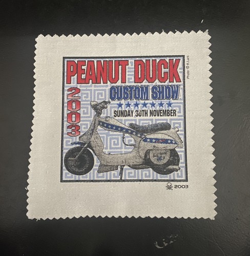Peanut duck custom show - peanut,