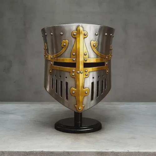 Elmetto cavaliere medievale