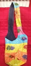 borsa etnica arcobaleno con paillette unica proprietaria