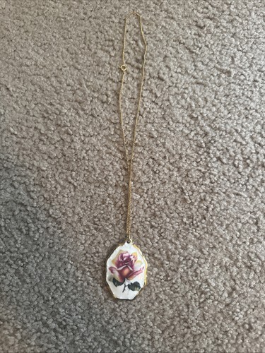 Collana vintage con ciondolo