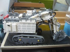 Lego Technik Escavatore