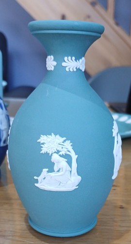 Vaso wedgwood crema teal - vaso,