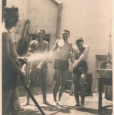 Bellissimo tubo acqua uomo