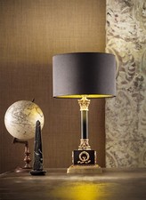 Lampada da tavolo in ottone