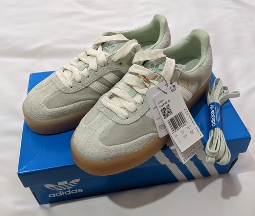 Nuove scarpe ginnastica - scarpe,