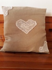 cuscino lavorato a mano