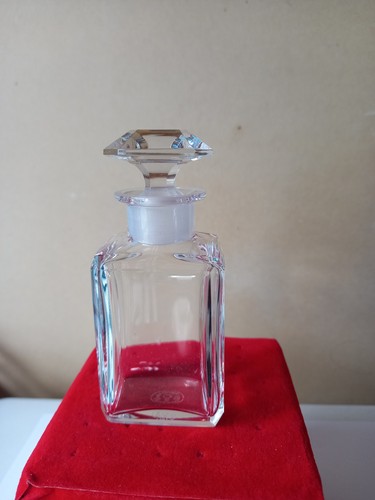 Baccarat petit flacon - petit,