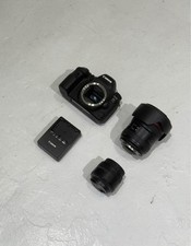 Fotocamera Canon 6D Mark 2 con