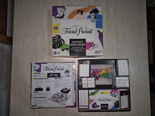 Trivial pursuit decennio - pursuit,