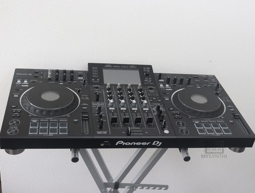 Pioneer xdj controller - pioneer,