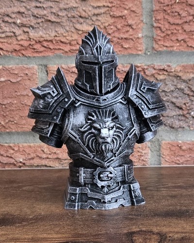 Knight bust statue ornament - bust,