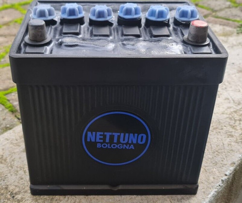 Batteria auto epoca ebanite - auto,
