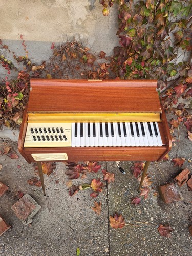 Farfisa sonette 1960s - farfisa, rare