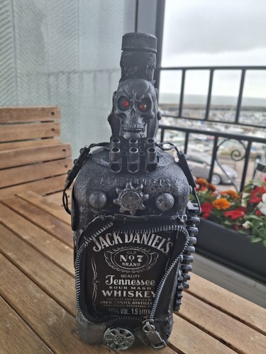 Jack daniels empty - ,
