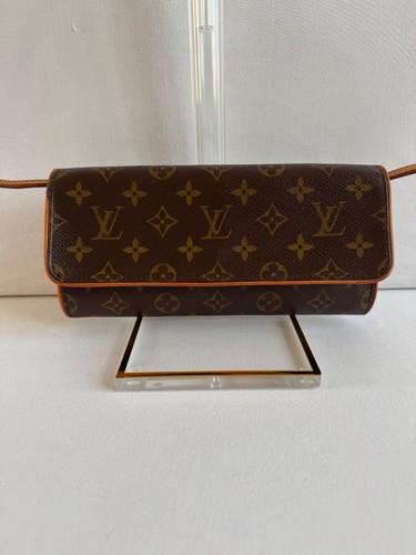 Louis vuitton pochette - twin, gm