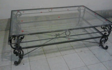 Tavolo basso in ferro pieno