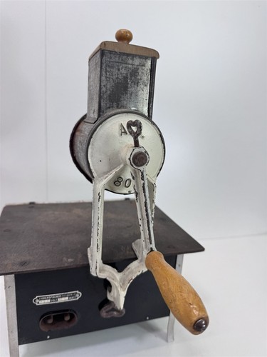 Vecchio antico utensile - , da