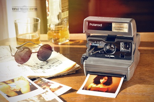 Polaroid 636 close - up",