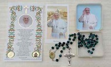 ROSARIO PAPA FRANCESCO BLU CON PERGAMENA BENEDIZIONE APOSTOLICA PAPALE