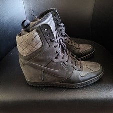 Nike Dunk Sky Hi Sneaker Boot