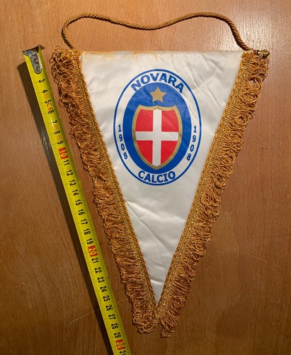 Novara calcio gagliardetto - novara,