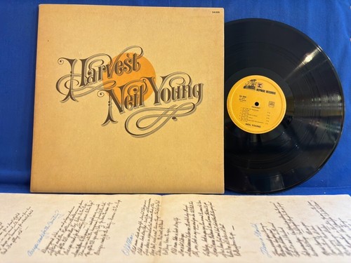 Neil young harvest first - young,