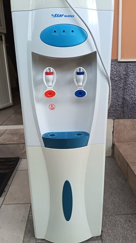 Distributore acqua calda - acqua,