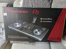 Pioneer XDJ-R1 Controller di