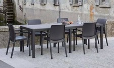 Tavolo da esterno