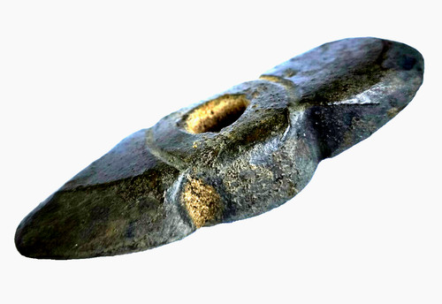Antica ascia intagliata