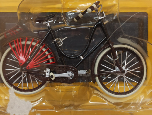 Del prado model bicycle old - prado,