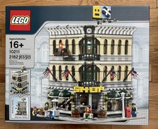 LEGO Advanced Models 10211