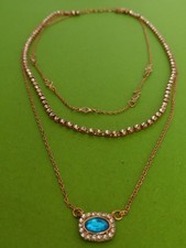 Collana a 3 strati acciaio dorato strass ciondolo effetto cristallo azzurro