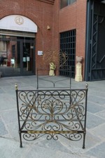 Antico letto in ferro battuto