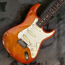 Chitarra elettrica Fender Japan STR-85 LS SN.J029905 4,3 kg 1989-1990